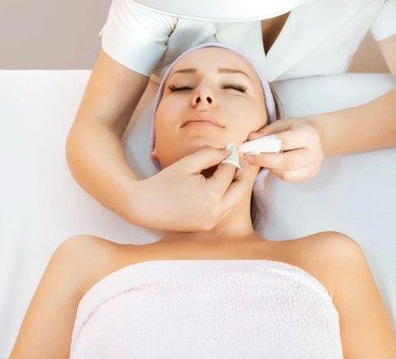 Deep Cleansing Facial