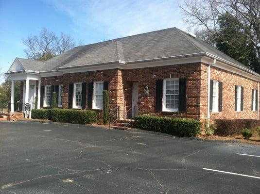 Summerville Dentistry Office at corner of Wrightsboro and Anthony Road