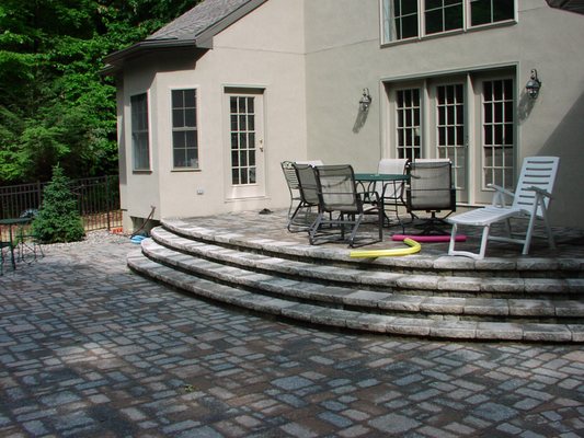 Bi-level Paver Patio and Steps