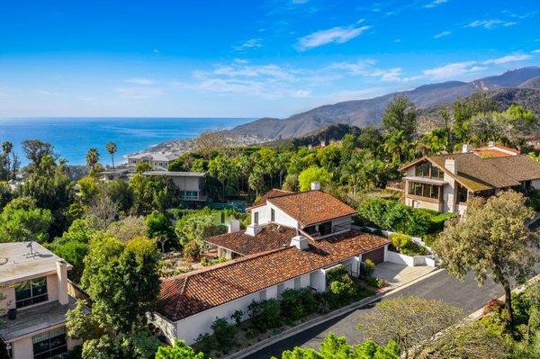 Oceanview Pacific Palisades Real Estate - Margaux Glaser Sothebys International Reality