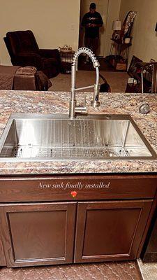 New kitchen sink installed