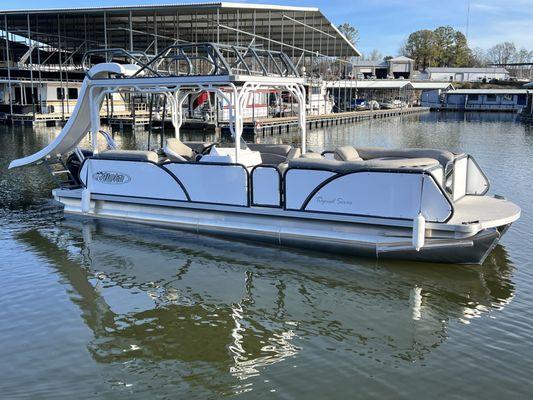 Our top of the line Aloha Double Decker with slide! This boat also includes a Lilly pad!