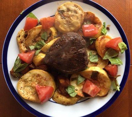 Filet mignon with sautéed veggies