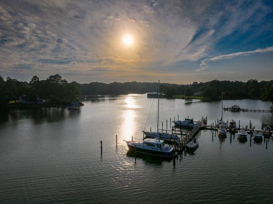 Mathews Yacht Club