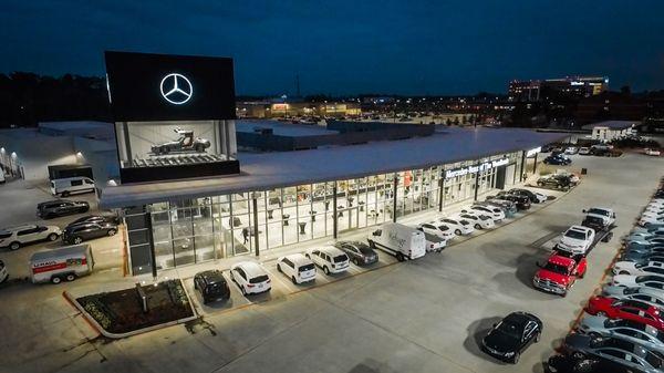 Mercedes Benz The Woodlands - Video Production for website