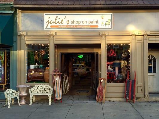 julie's shop on paint storefront @ 92 North Paint Street, Chillicothe, Ohio