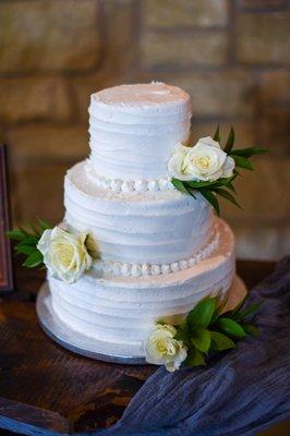 J+T Wedding Cake