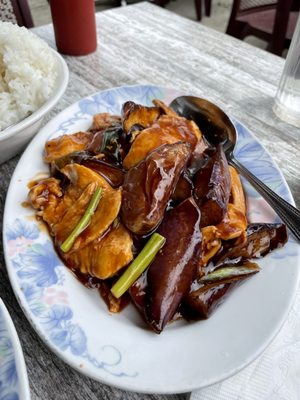 Chicken & Eggplant in Garlic Sauce