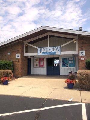 Huntington Swim and Tennis Club