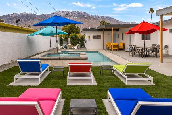 South Palm Springs Vacation Rental. 3BR/3 Bath. Mid Century Butterfly. Call for details.