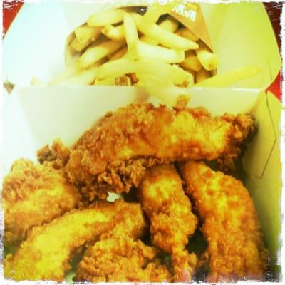 Hand Breade Chicken Fingers+Fries 04/2011