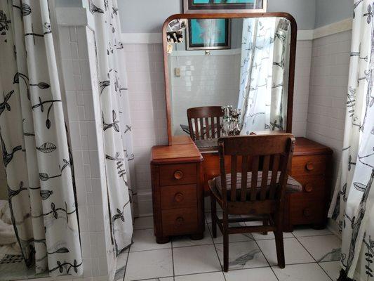 Vanity in the bathroom of the John Waters room.