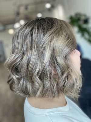 Balayage/highlights (beige/ash)