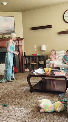 Elsa showed up for my daughter's 4th Birthday Party and was story telling