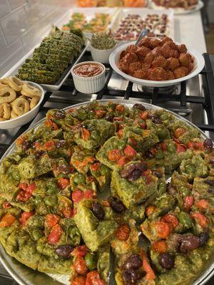 Catering Table Set Up: Spinach Focaccia Bites, Organic Beef Meatballs, Spinach Bread