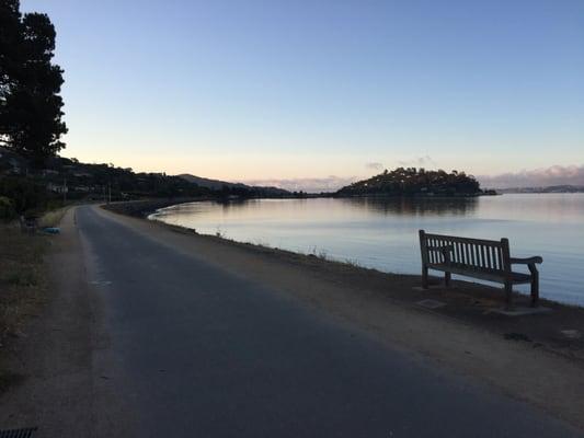 Tiburon Bike Path