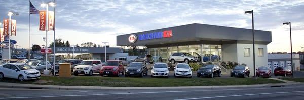 Beautiful day at Rock River KIA!