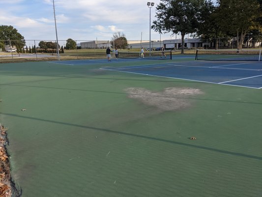 Tennis courts at Vandever Park, Broken Arrow