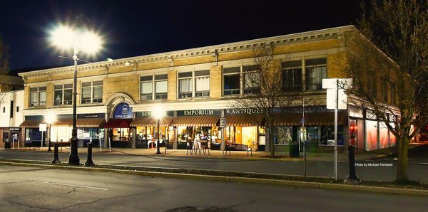 Empire Building where Berkshire Emporium fills six store fronts (24 rooms on 2 floors)