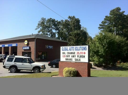 auto repair shop, Lawrenceville, GA 30044