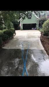 This is half a drive way complete with a hot water pressure washer 4000psi