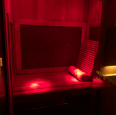 Step into our infrared sauna to experience a wide range of rejuvenating treatments, from relaxation and detoxification to weight loss.