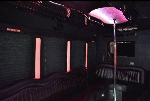 Party bus w/pole