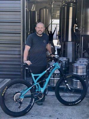 Justin, at Sycamore Brewery, scheduled an appointment while at work and we had him ready to ride by the time he called it a day!