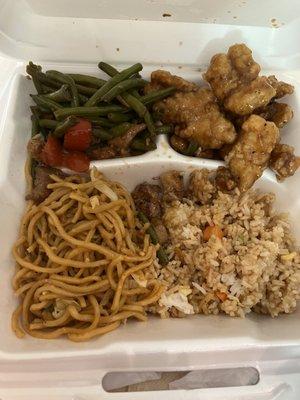 Chowmein, fried rice , sautéed green beans and garlic honey chicken