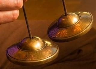 Tibetan cymbals balance brain hemispheres and promote focus and concentration