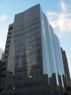 Weill Cornell Eye Associates is located on the 11th and 12 Floor of the beautiful Weill Greenberg Center.