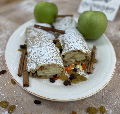 Apple Strudel!!