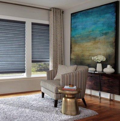 Program your window treatments so that they adjust themselves automatically, creating the perfect room ambiance morning, noon and night