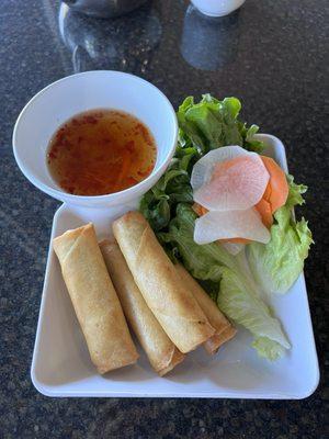 Egg rolls!!! These were delicious, served hot and freshly cooked. The sauce was also nice, everything was perfectly flavored.