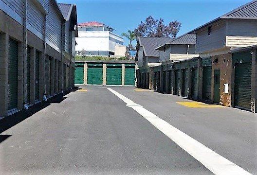 Wide driveways for easy loading & unloading directly in front of each unit.