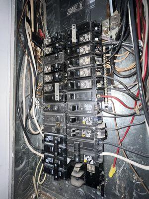 Electrical main panel