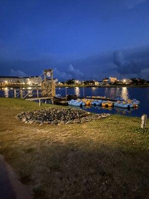 Carolina Beach lake park