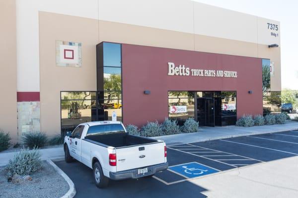 Betts Truck Parts & Service, Phoenix, AZ