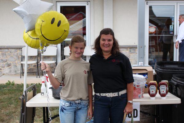 Sherri and her daughter at D&S Flooring's Open House 2017.