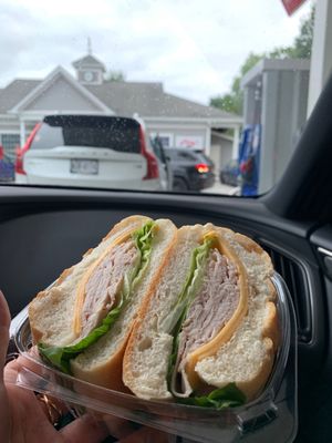 Actually had great sandwiches in the deli!!