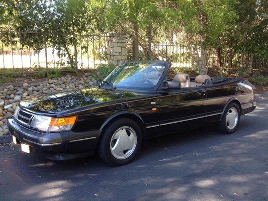 Saab-O-Rama has a new client. 92 900 Turbo Convertible.