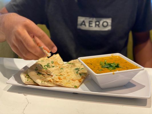 Garlic Naan Mutter Methi Malai