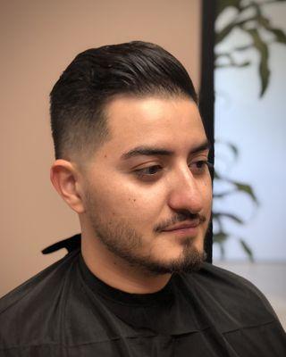 Craft Haircut: mid-to-high fade