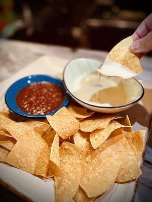 Chips and queso