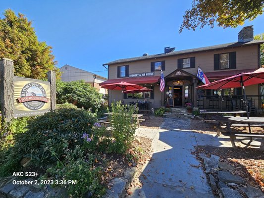 Front of the very spacious complex - Beer Garden n Tavern and even lodging. Awesomeness all around.