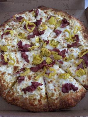 Pastrami Pizza