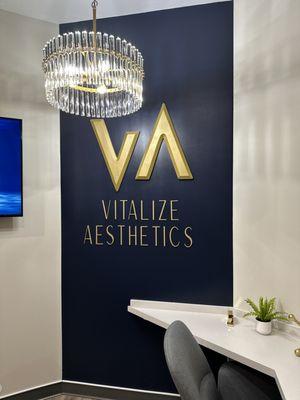 Welcome to Vitalize Aesthetics, where we can VITALIZE your beauty and recapture your glow*