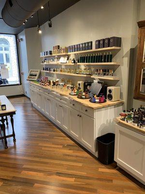 Perfumology, a destination location for all perfumistas at its sleek new location at 25 N 3rd St in Old Town, Philly.