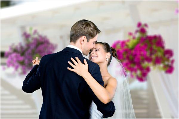 We Love to create the most beautiful Wedding Dance Choreography