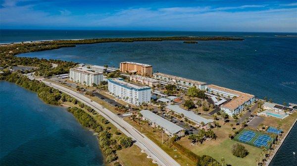 Honeymoon Island condos!